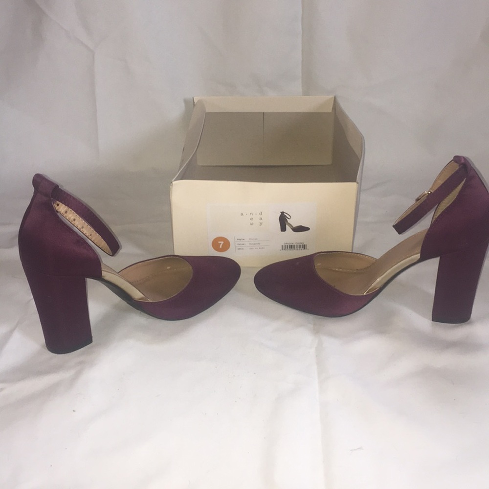 High heels slightly used worn for an hour